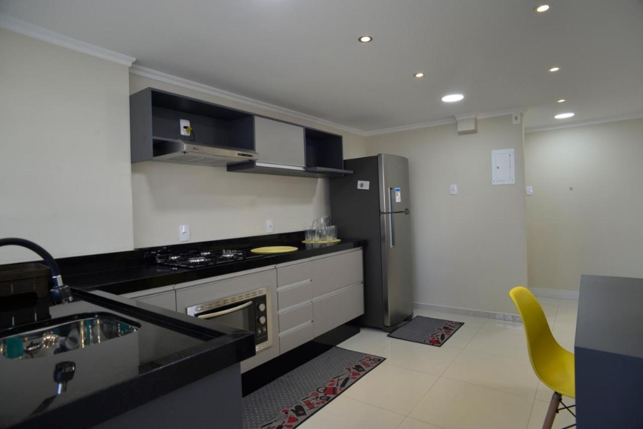 FRENTE MAR PÉ NA AREIA, na Av Atlântica Apartment Balneario Camboriu Ngoại thất bức ảnh